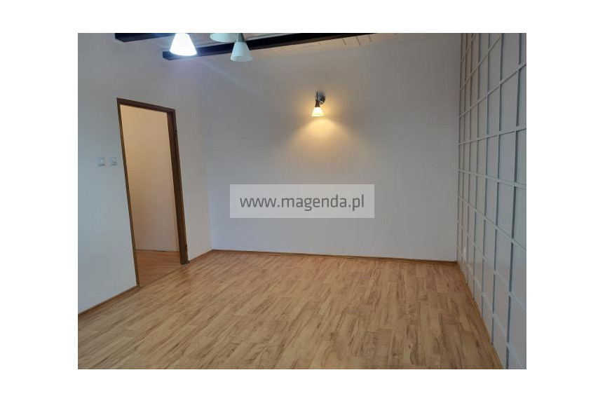 Warszawa, Praga Południe, Olszynka Grochowska, Żółkiewskiego Stefana, Kameralny, funkcjonalny dom przy Żólkiewskiego